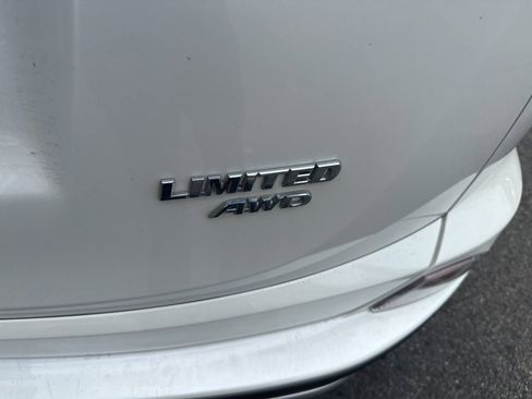 Certified 2016 Toyota RAV4 Limited image 4