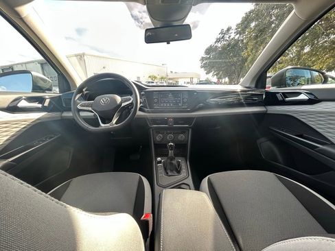 Used 2022 Volkswagen Taos S w/ IQ Drive S Package image 10