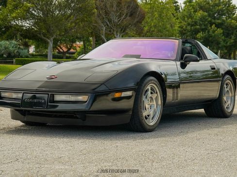 Used 1990 Chevrolet Corvette ZR-1 RWD image 14