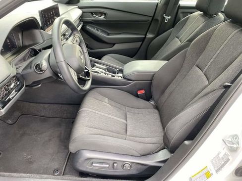 Used 2023 Honda Accord Sport image 18