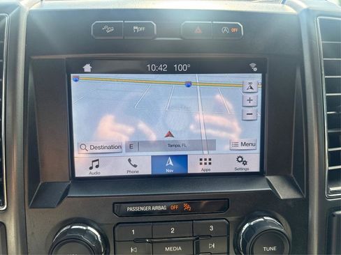 Used 2019 Ford F150 XLT w/ Equipment Group 302A Luxury AWD/4WD image 20