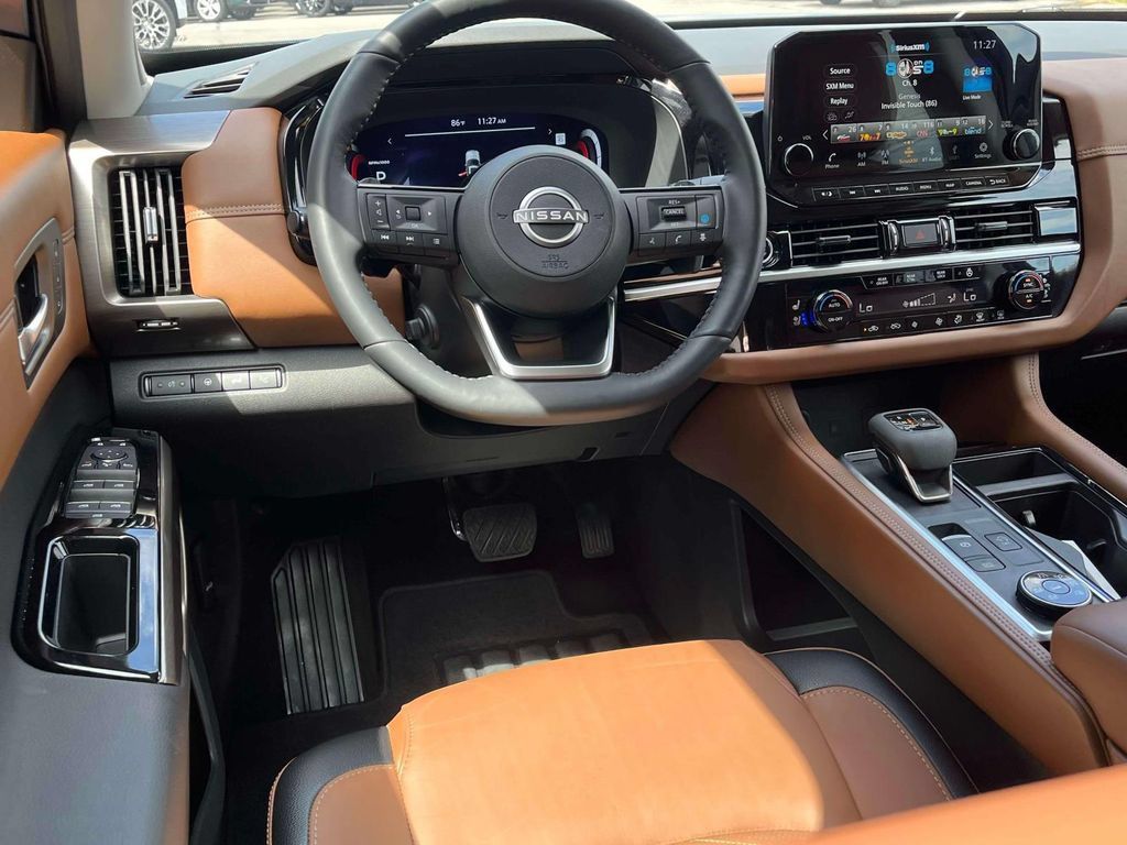 Used 2024 Nissan Pathfinder Platinum w/ Cargo Package AWD/4WD image 12