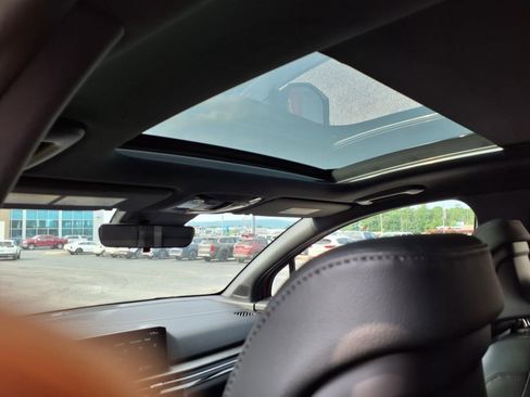 New 2026 Kia Sportage X-Line w/ X-Line Premium Package image 9