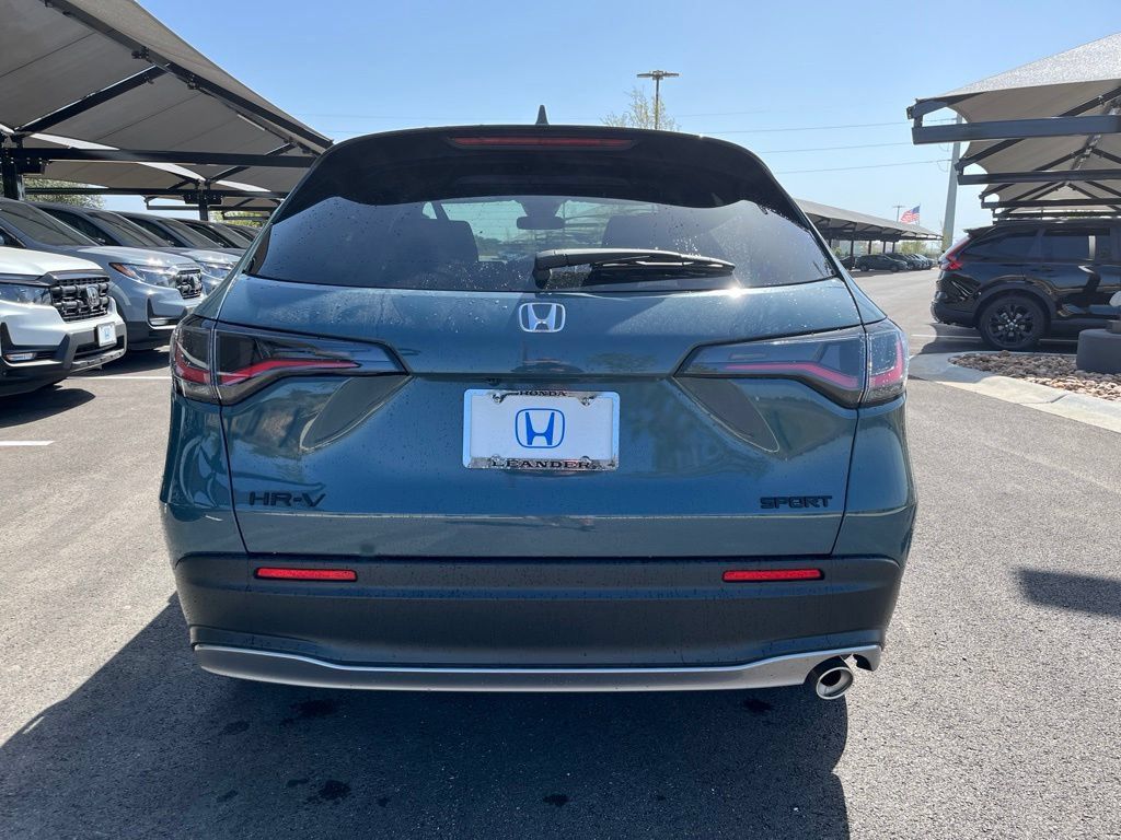 Certified 2027 Honda HR-V Sport image 5