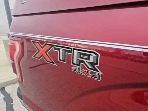 Used 2017 Ford F150 XLT w/ Equipment Group 302A Luxury image 41