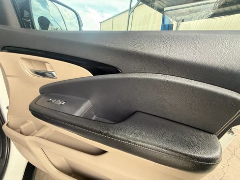 Used 2016 Honda Pilot Touring image 23