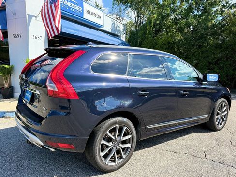 Used 2017 Volvo XC60 T6 Dynamic w/ Preferred Option Package AWD/4WD image 2