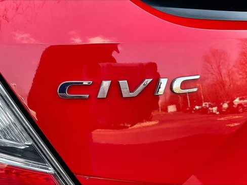 Used 2020 Honda Civic Sport image 23
