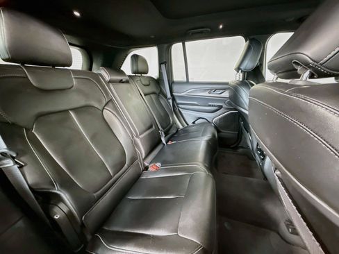 Used 2024 Jeep Grand Cherokee Limited 4xe AWD/4WD image 29