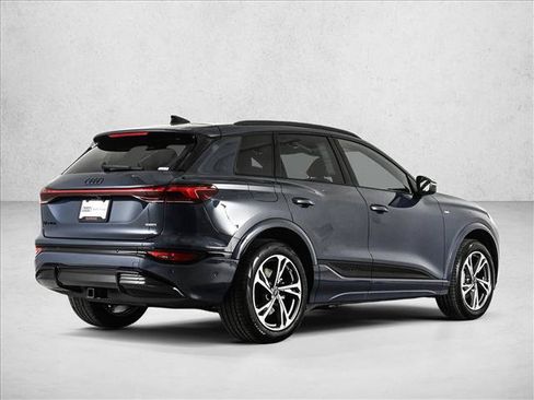 New 2027 Audi Q6 e-tron Premium Plus AWD/4WD image 5