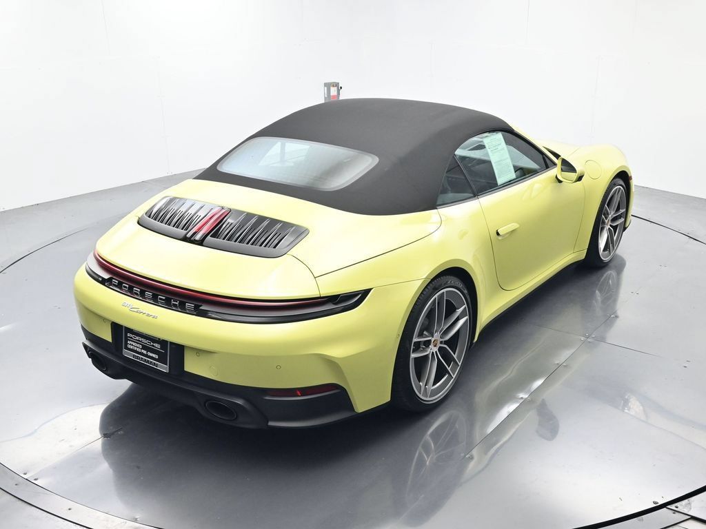 Certified 2025 Porsche 911 Carrera RWD image 38