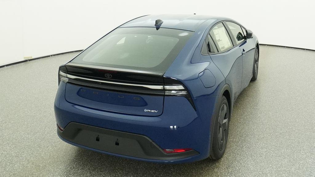 New 2027 Toyota Prius Plug-In Hybrid FWD image 48
