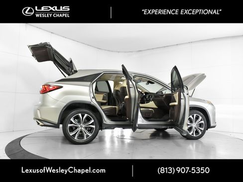 Used 2019 Lexus RX 350 FWD image 16
