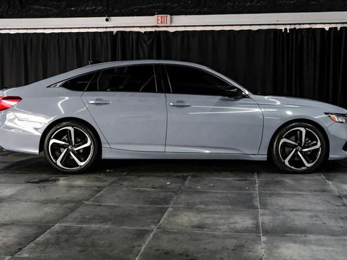 Used 2022 Honda Accord Sport image 7