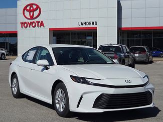 New 2026 Toyota Camry LE video 1