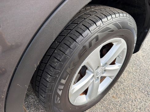 Used 2013 Toyota RAV4 XLE image 15