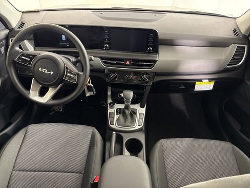 New 2026 Kia Seltos LX image 12