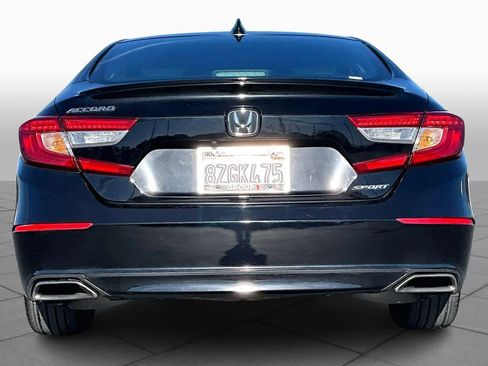 Used 2022 Honda Accord Sport image 4