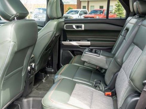 Used 2023 Ford Explorer Timberline AWD/4WD image 11