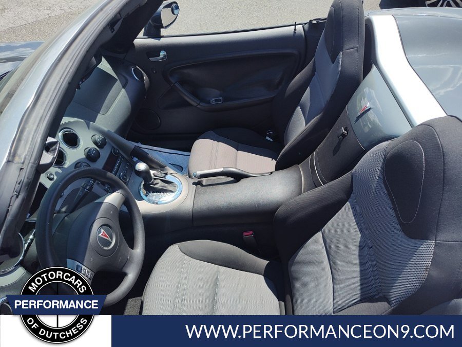 Used 2008 Pontiac Solstice Convertible w/ Preferred Package RWD image 12