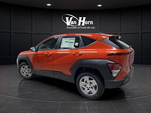 New 2026 Hyundai Kona SE image 3
