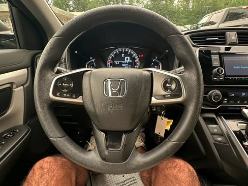 Used 2018 Honda CR-V LX image 11