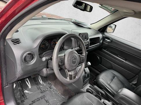 Used 2014 Jeep Patriot Sport w/ Power Value Group FWD image 11