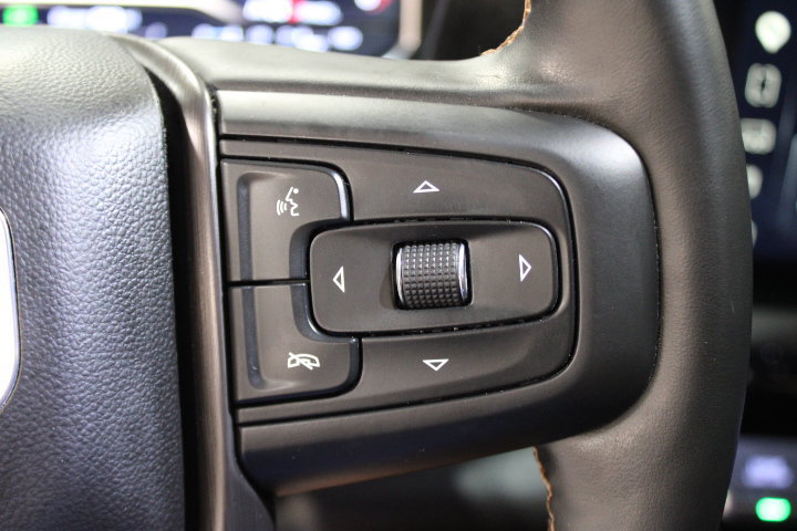 Used 2025 GMC Sierra 2500 AT4 w/ AT4 Premium Plus Package AWD/4WD image 38