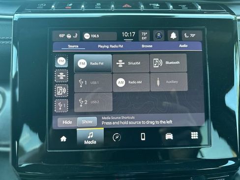 Used 2022 Jeep Grand Cherokee Altitude AWD/4WD image 17