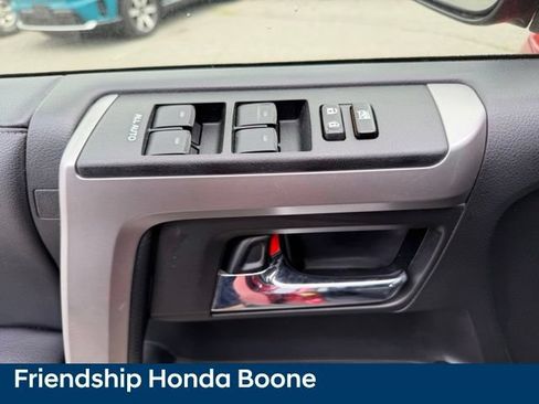 Used 2021 Toyota 4Runner SR5 AWD/4WD image 13