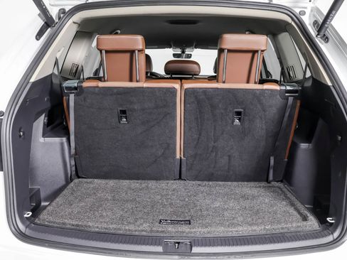 Used 2023 Volkswagen Atlas SE image 39