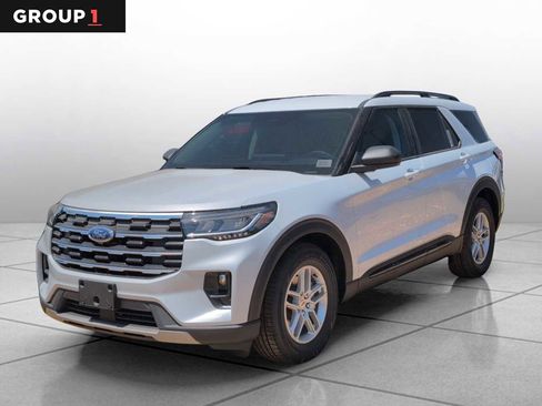New 2026 Ford Explorer Active RWD image 1