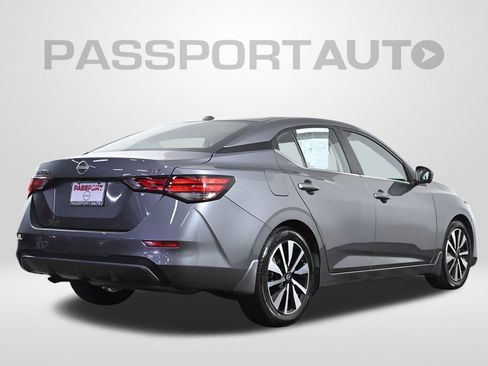 Used 2024 Nissan Sentra SV w/ SV Premium Package image 10