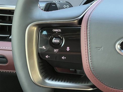 New 2026 INFINITI QX80 Autograph image 12