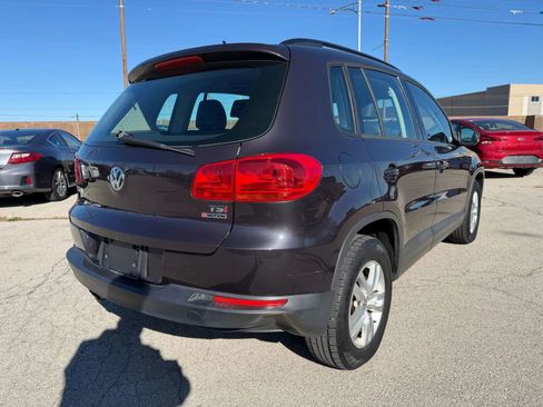 Used 2016 Volkswagen Tiguan S image 5