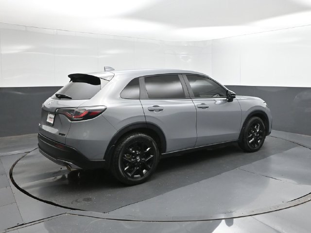 Used 2025 Honda HR-V Sport image 8