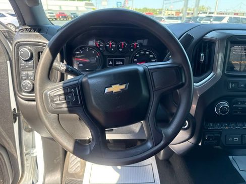 Used 2025 Chevrolet Silverado 2500 Custom w/ Custom Value Package AWD/4WD image 16