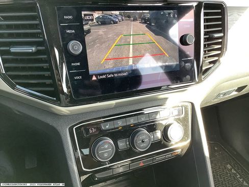 Used 2023 Volkswagen Atlas SE image 10