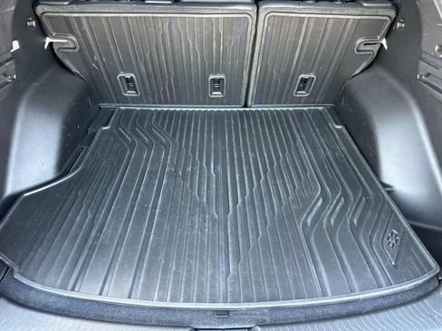 Used 2024 Chevrolet Equinox EV RS AWD/4WD image 17