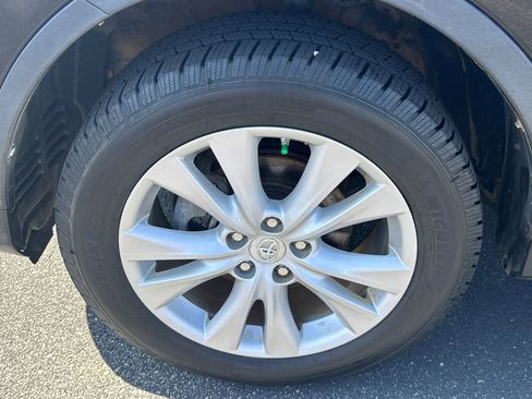 Used 2015 Toyota RAV4 Limited image 11