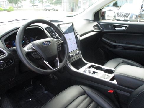 Used 2024 Ford Edge SEL w/ Convenience Package AWD/4WD image 14
