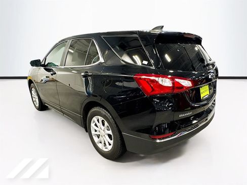 Used 2021 Chevrolet Equinox LT AWD/4WD image 7
