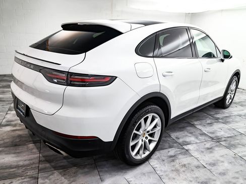 Used 2022 Porsche Cayenne Coupe AWD/4WD image 6