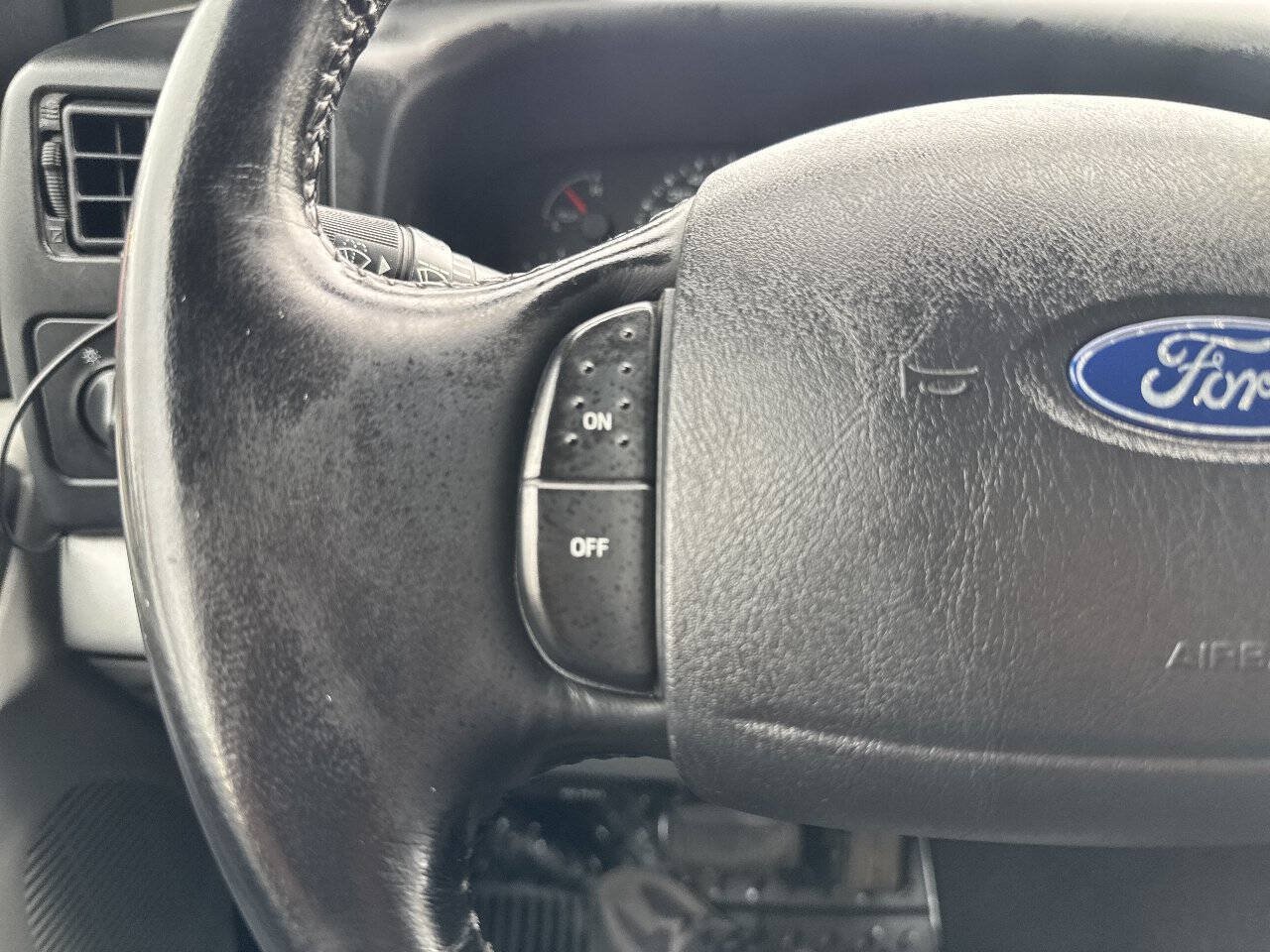 Used 2004 Ford F350 XLT AWD/4WD image 30