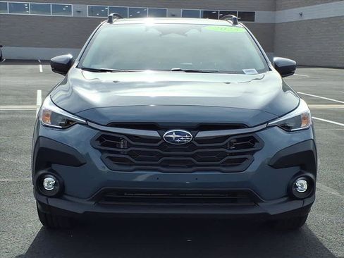 Certified 2025 Subaru Crosstrek 2.0i Premium image 2