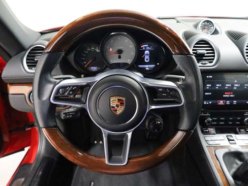 Certified 2018 Porsche 718 Cayman S RWD image 24