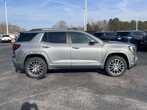 New 2026 GMC Terrain Denali w/ LPO, Floor Liner Package image 2