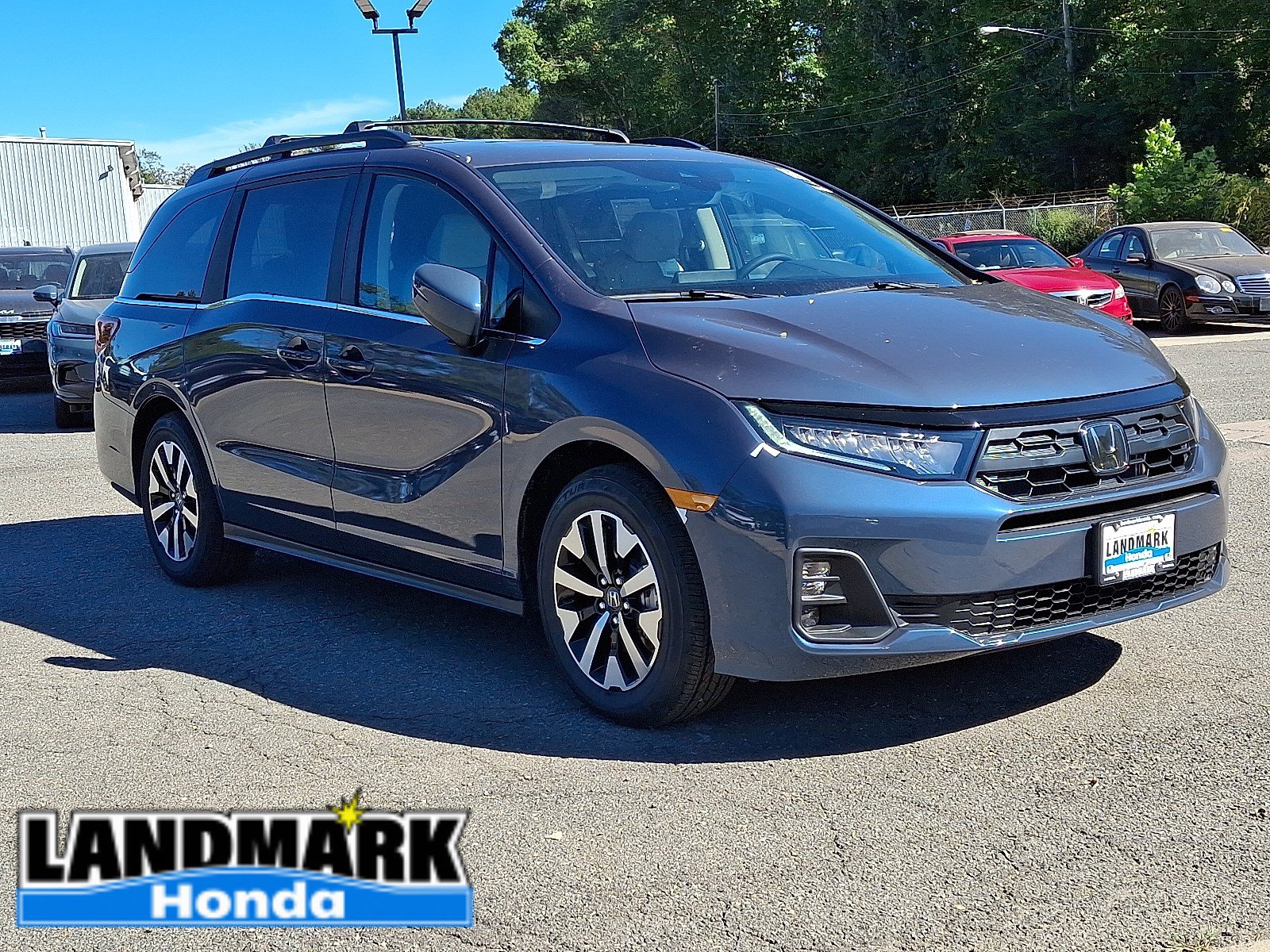 New 2027 Honda Odyssey EX-L image 2