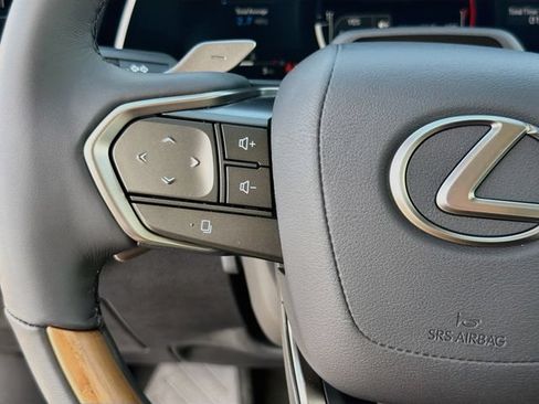 New 2026 Lexus RX 350 FWD image 39