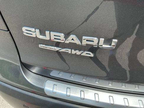 Used 2021 Subaru Ascent Limited w/ Popular Package #2 AWD/4WD image 5